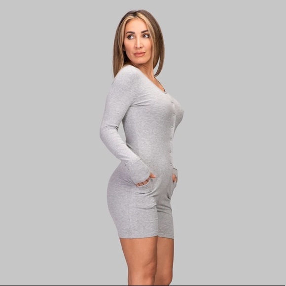 By Egreis Edith Romper - Picture 2 of 6